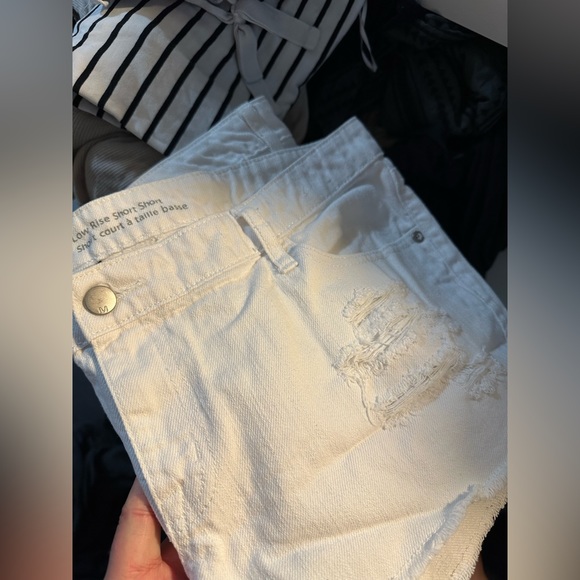 Low rise short short - Picture 2 of 4